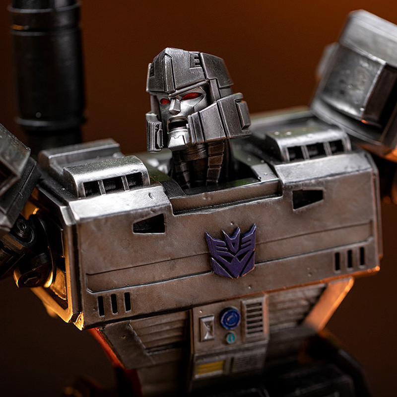 Statue – TRANSFORMERS Megatron Demi Art Scale Iron Studios