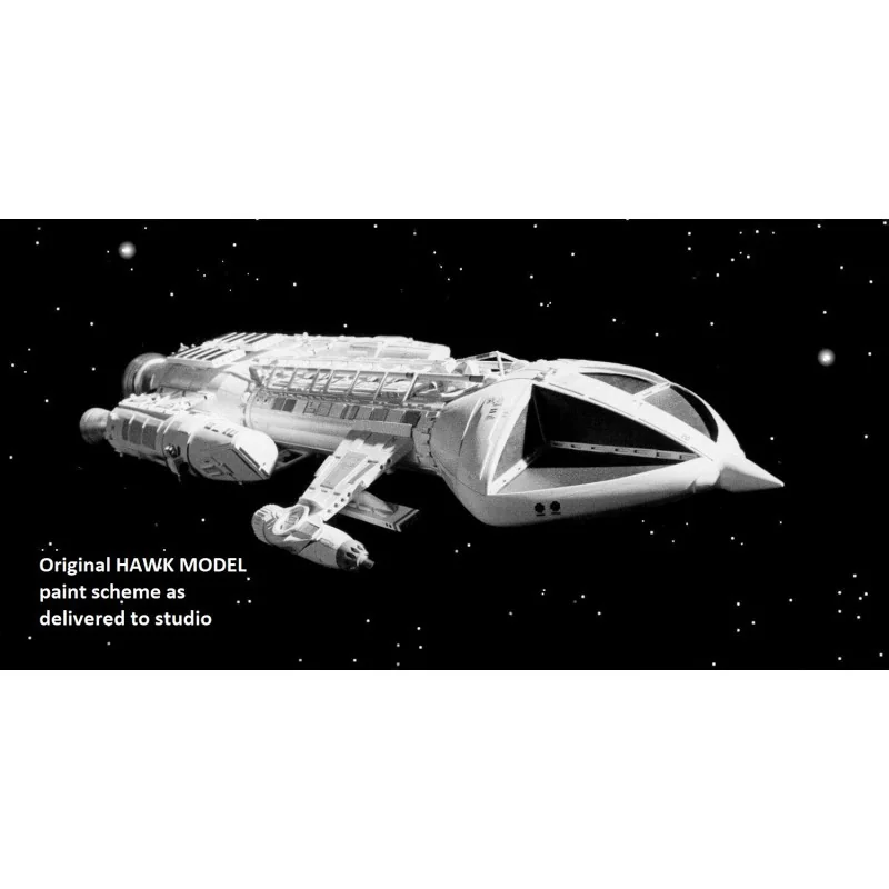 Réplique 1/1 Space 1999 wargames white hawk spec edit