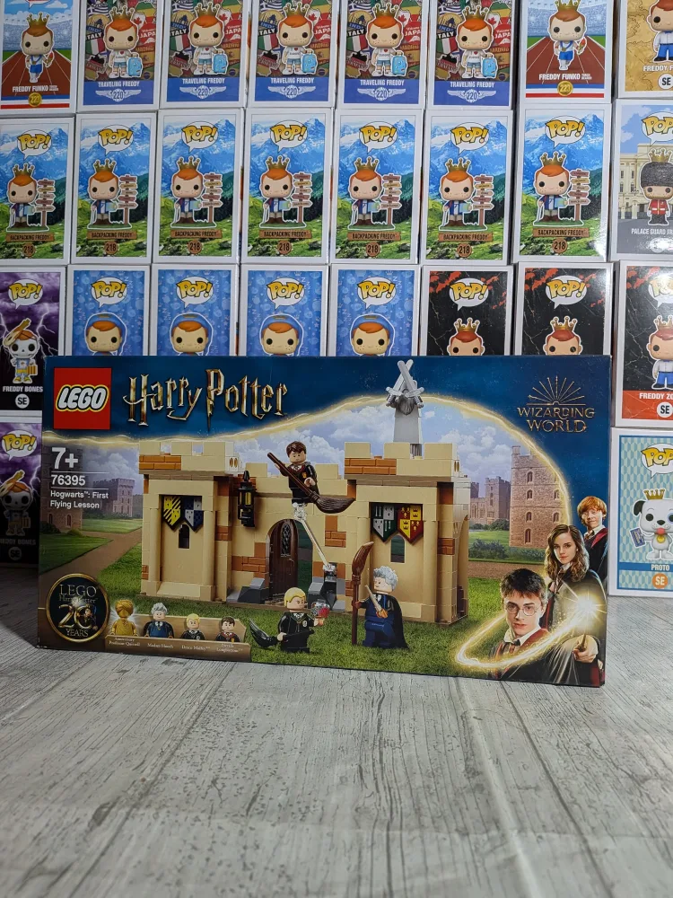 LEGO Harry Potter #76395 – Hogwarts First Flying Lesson