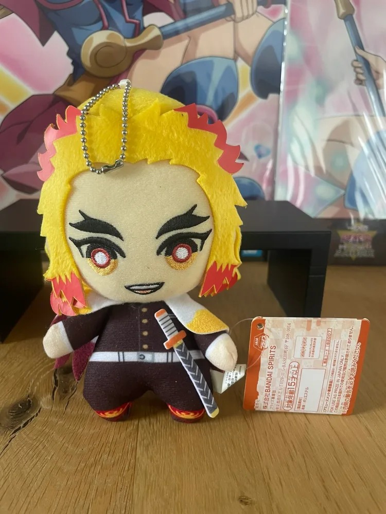 Peluche Kyojuro Rengoku Ichiban Kuji (Lot E) 18 cm – Demon Slayer