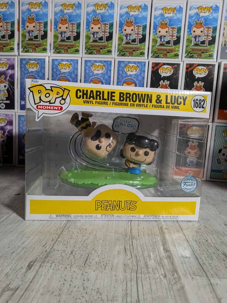 Peanuts #1682 – Funko Pop! – Charlie Brown & Lucy