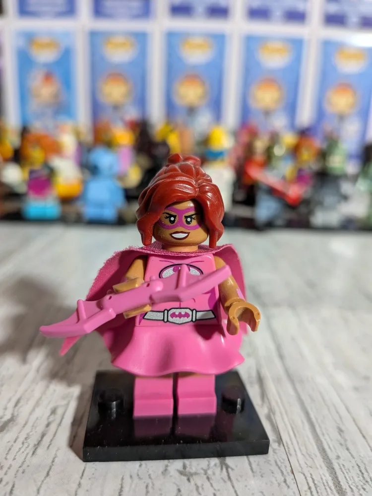 Pink Power Batgirl – LEGO Minifigures
