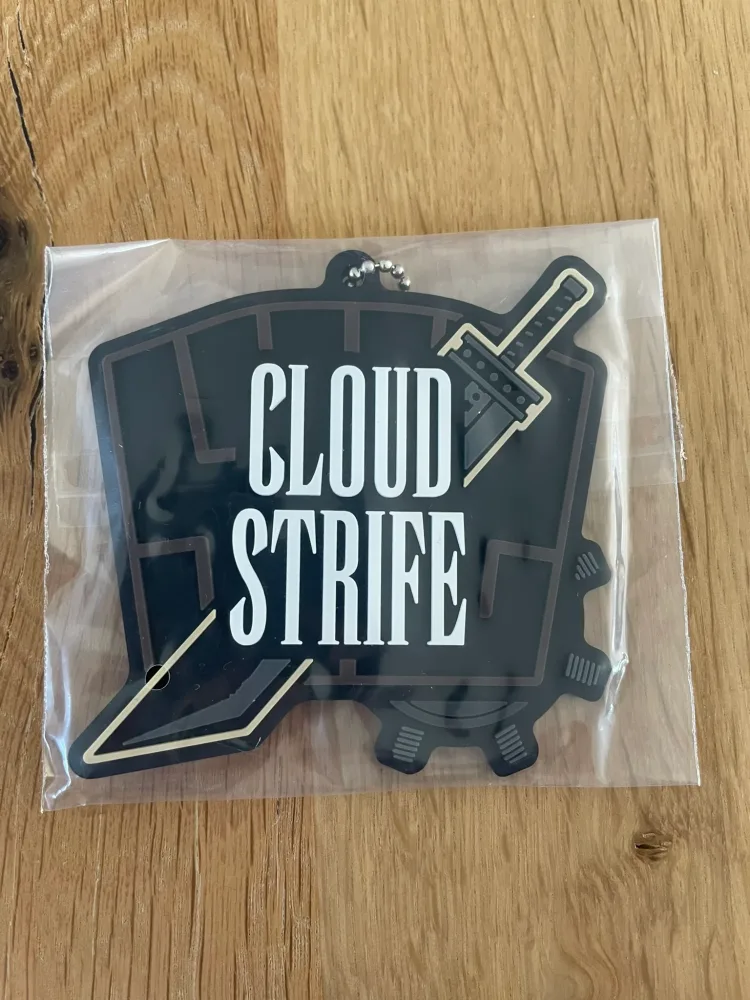 Porte-clés – Final Fantasy – Cloud Strife Rubber 7 cm